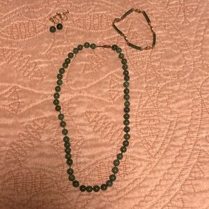 Vintage Green Beaded Jewelry Set